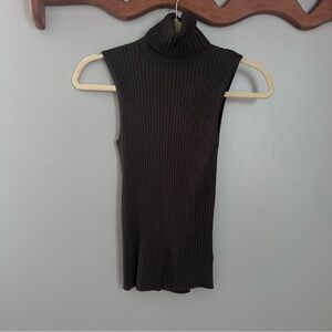 Express Olive Green Sleeveless Turtleneck Sweater Small